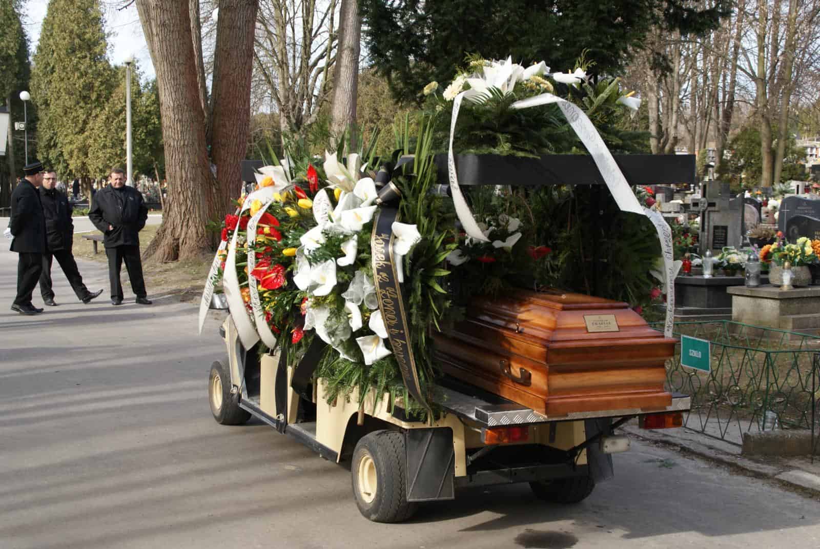 Transport na cmentarzu Zakład Pogrzebowy Sacramentum